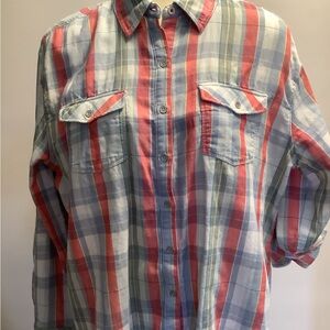 Love Ellen Degeneres plaid shirt .